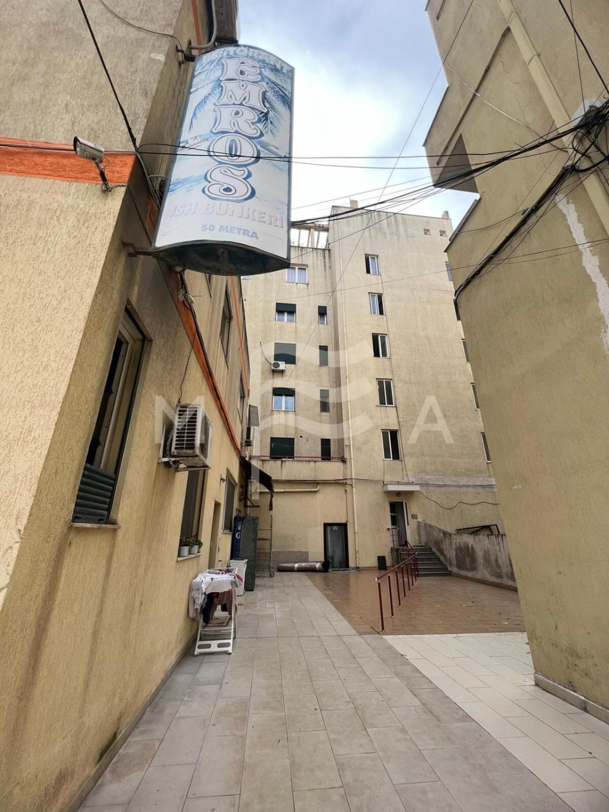 Yacht Club 573 Apartment Durres Exterior photo